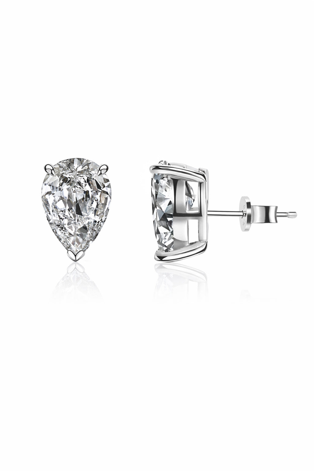 Moissanite Pear Cut 3 CT