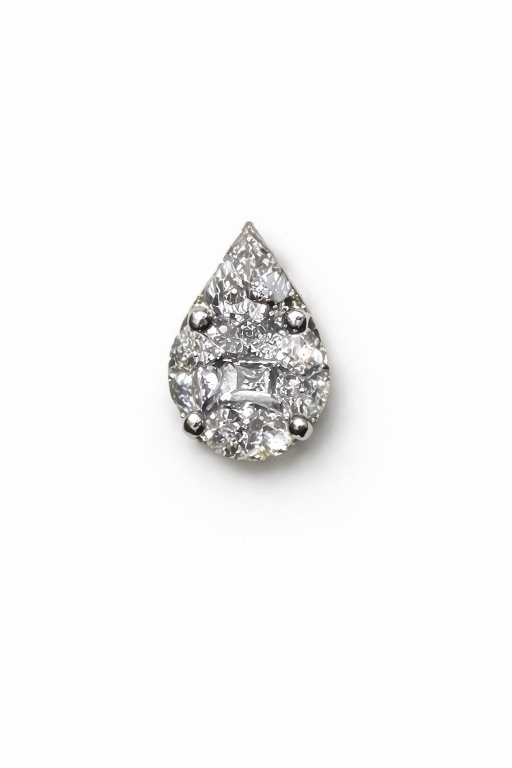 Natural Diamod Pear Shaped Stud